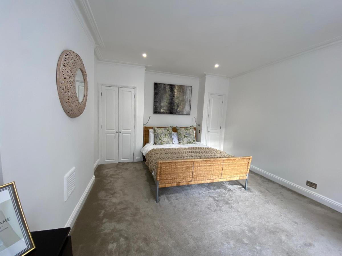Fantastic Spacious Garden Flat With Own Private Entrance Лондон Екстер'єр фото